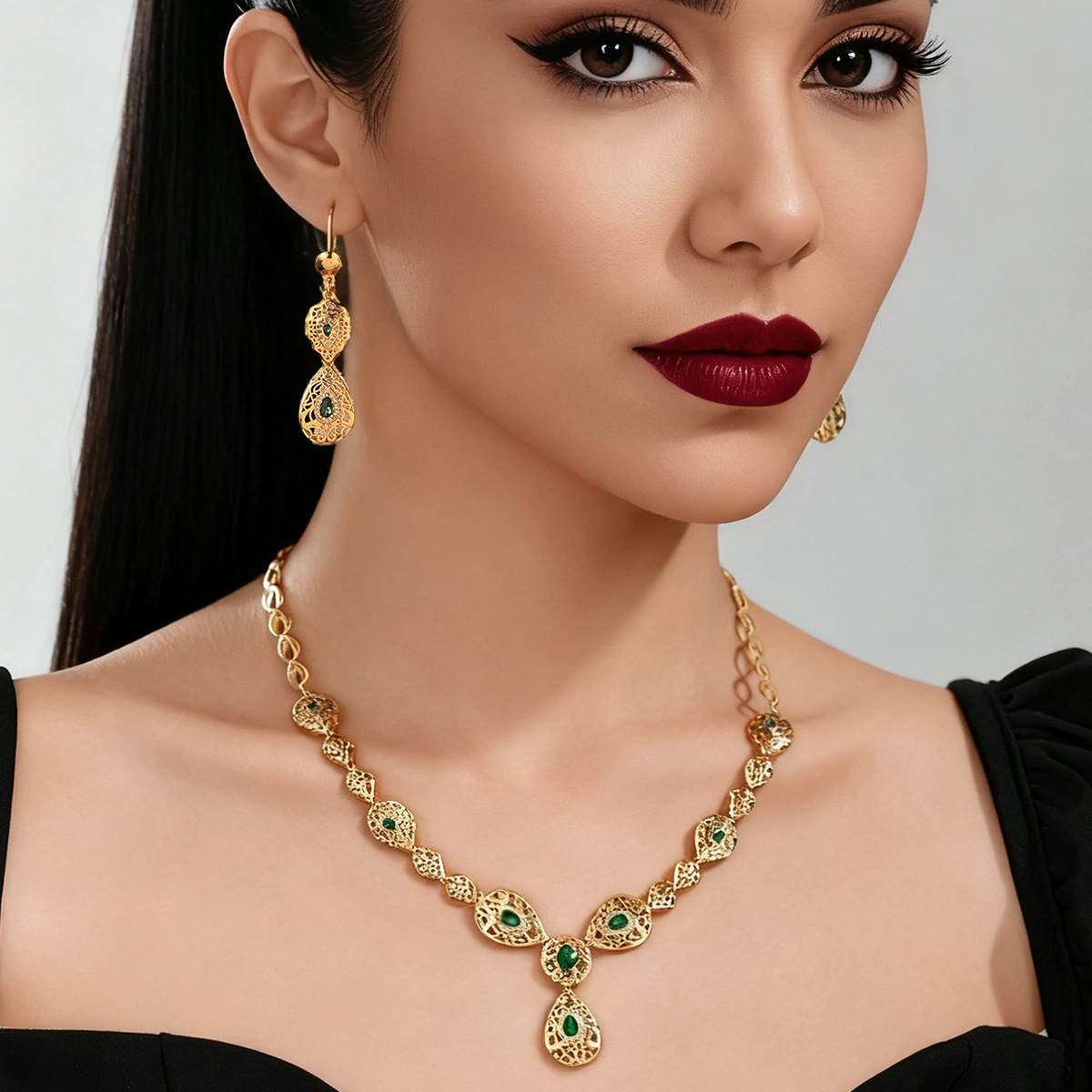 Women Accessories Dubai - 9999 Gouden Drip Set - Sieradenset