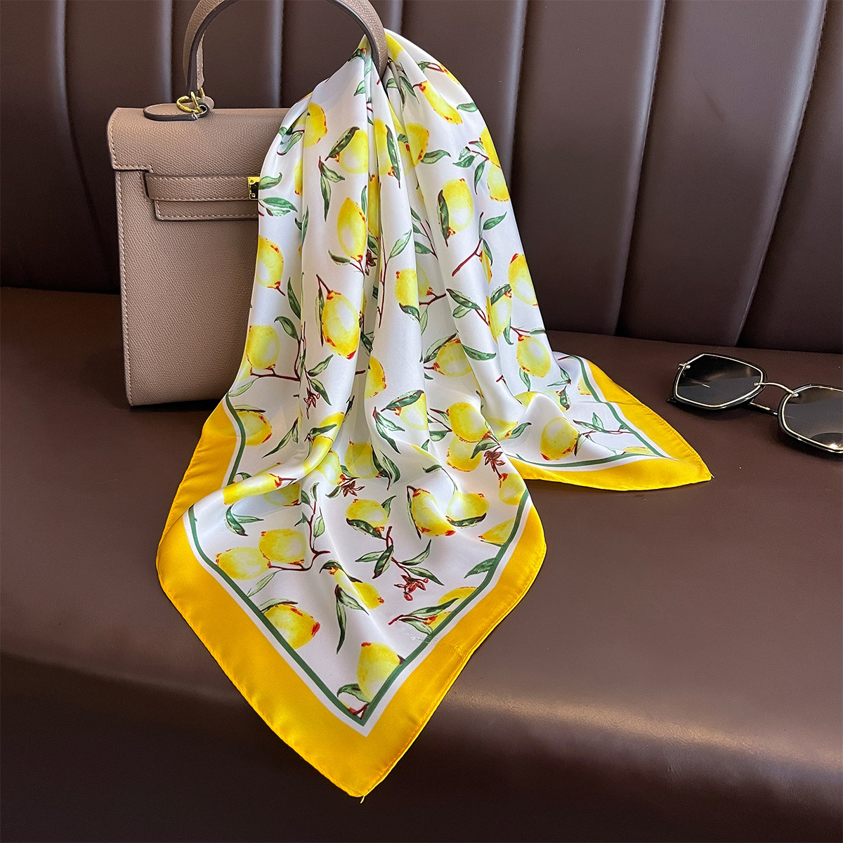 2025 Nieuwe Gele Citroen Print - Silk Scarf Square recensie en prijs